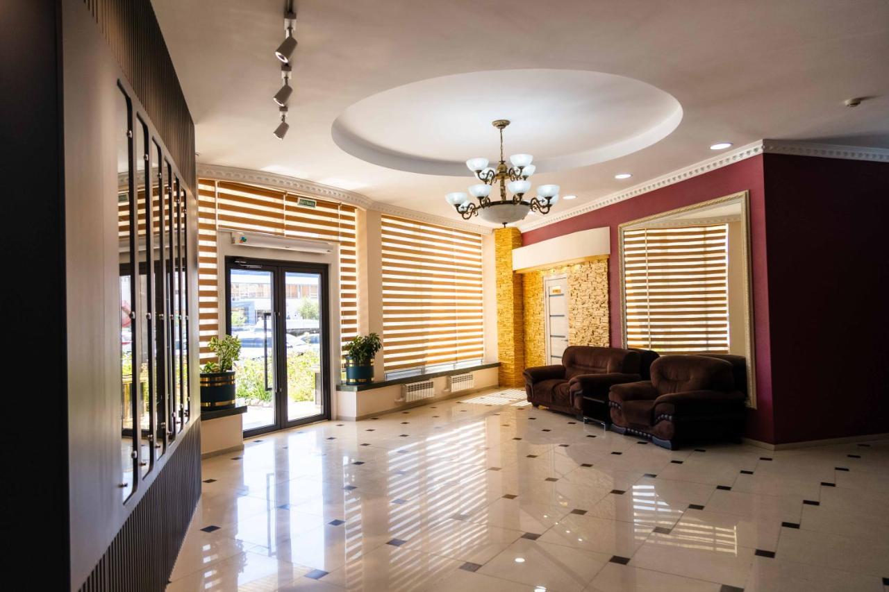 Golden Palace Aktau  Extérieur photo