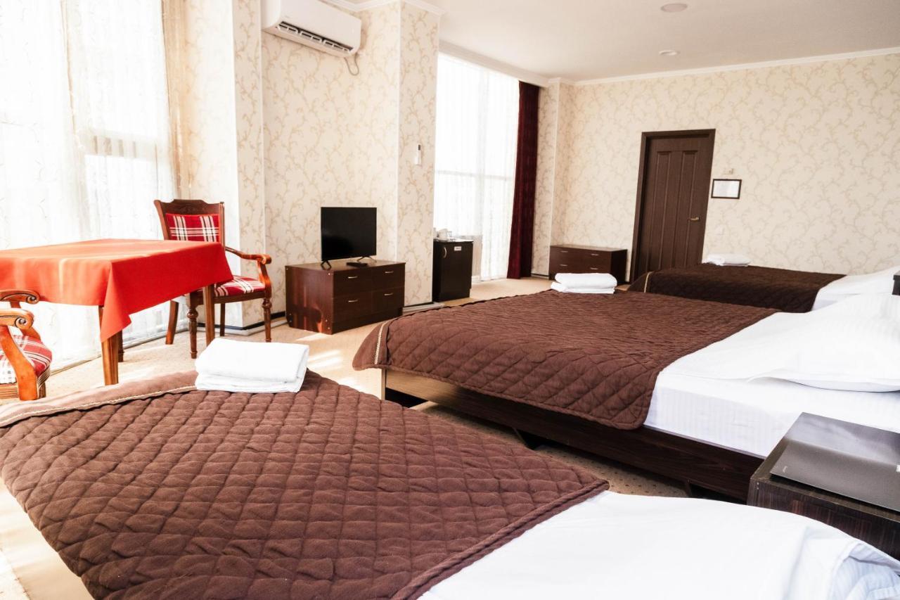 Golden Palace Aktau  Extérieur photo