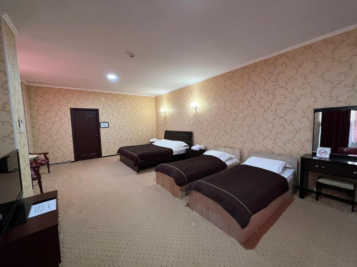 Golden Palace Aktau  Extérieur photo